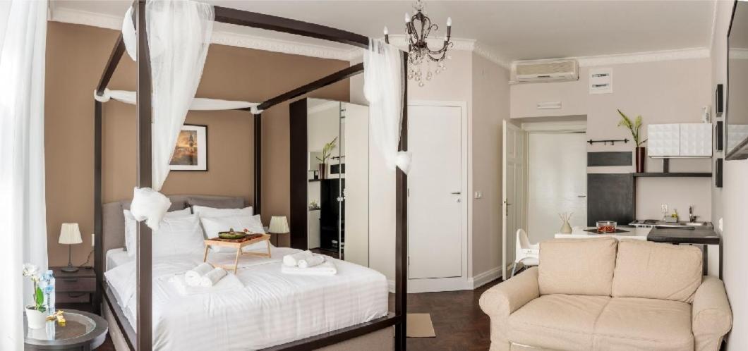 Home Living Dream Apartments โนวีซาด ภายนอก รูปภาพ